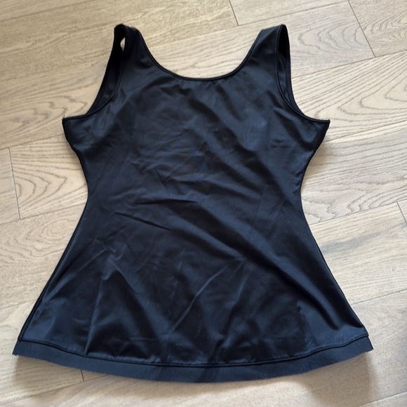 SPANX Black Tank Top with Pink Leopard Lining Size XL - Picture 3 of 5